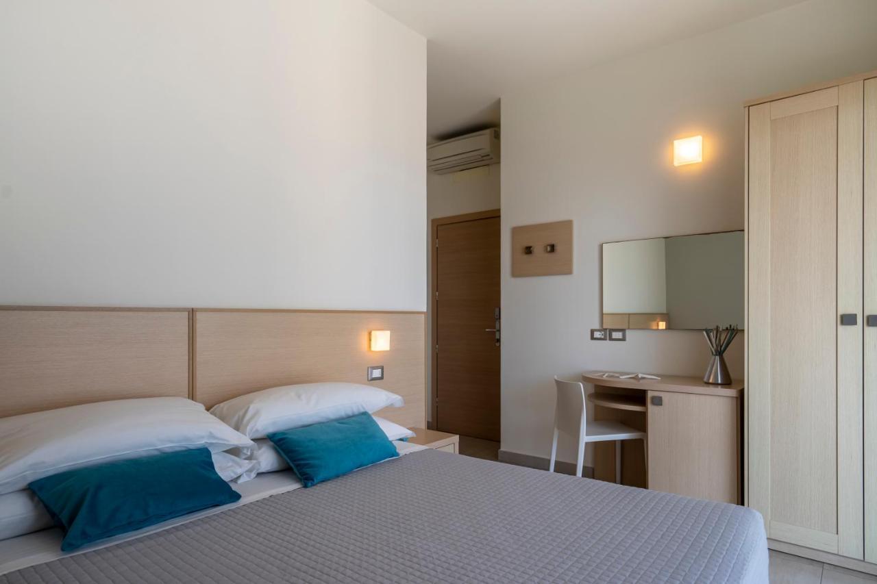 Hotel Constellation 리미니 외부 사진