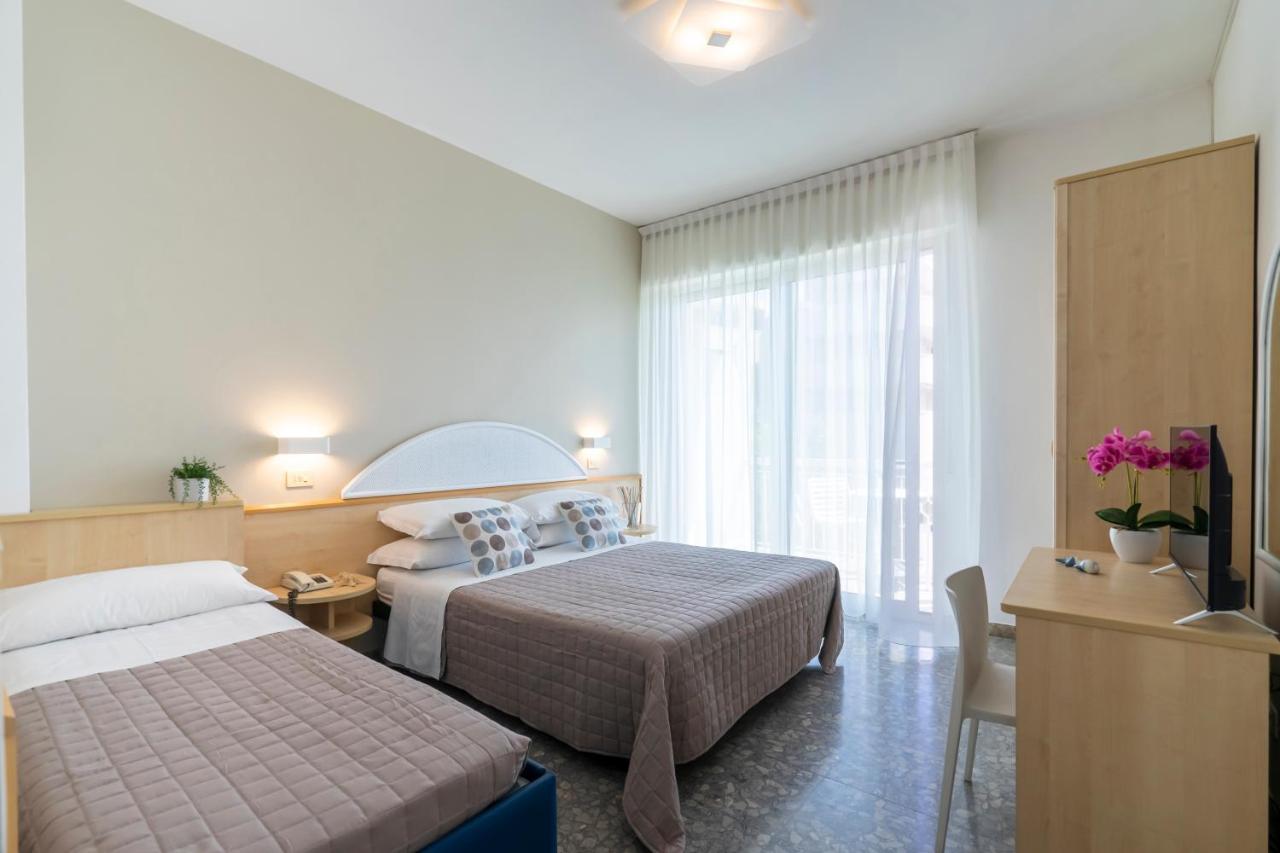 Hotel Constellation 리미니 외부 사진